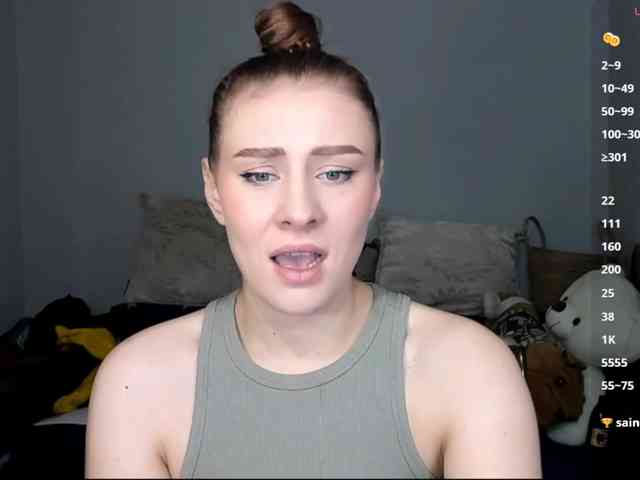 RedheadDevil webcam
