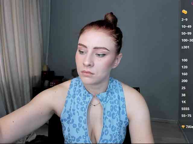 RedheadDevil webcam
