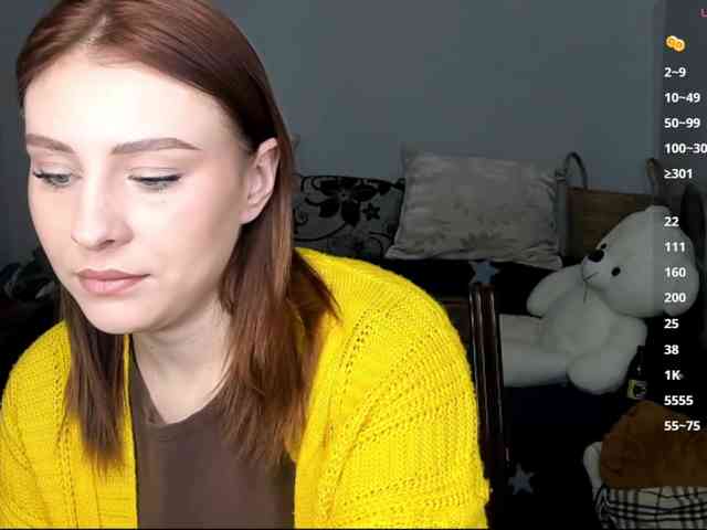 RedheadDevil webcam