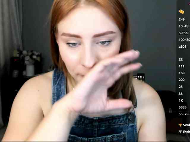 RedheadDevil webcam