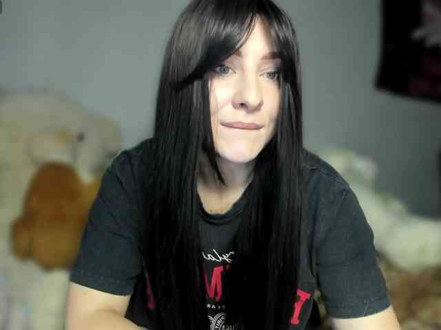 RedheadDevil webcam