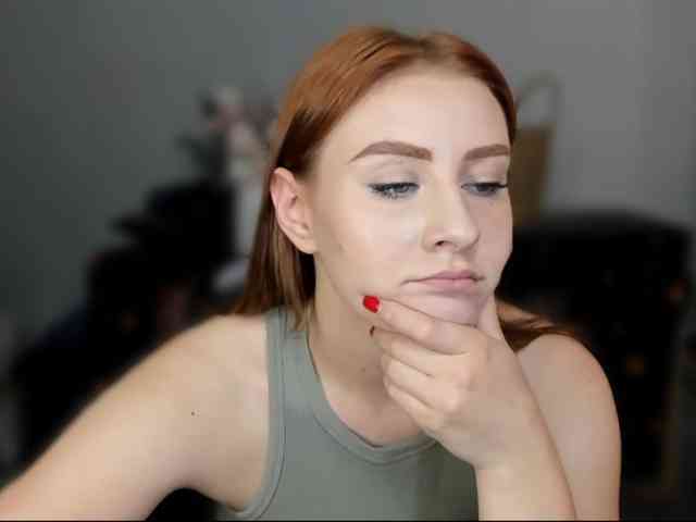 RedheadDevil webcam