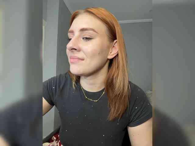 RedheadDevil webcam