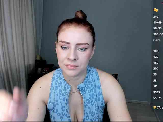 RedheadDevil webcam