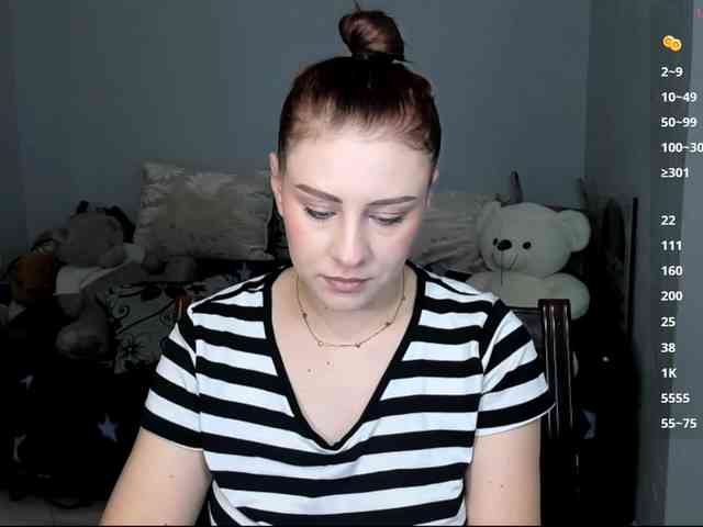 RedheadDevil webcam