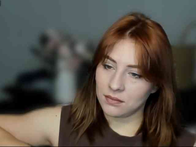RedheadDevil webcam