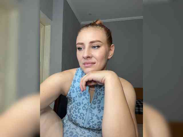 RedheadDevil webcam