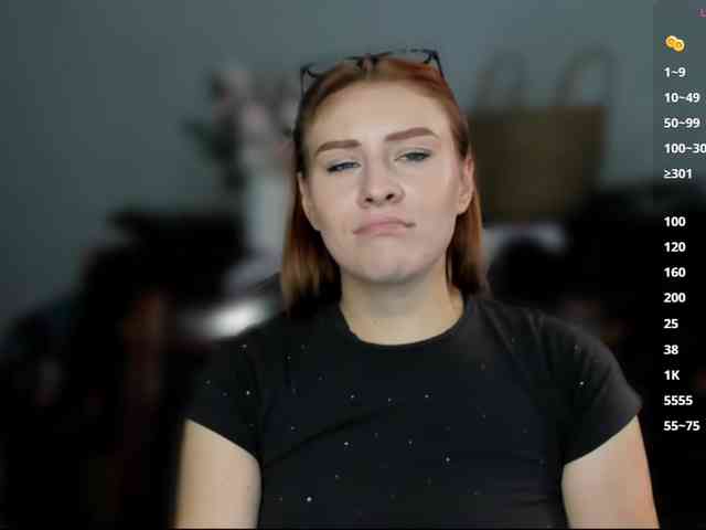 RedheadDevil webcam