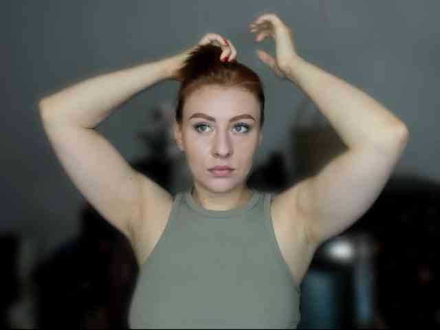RedheadDevil webcam