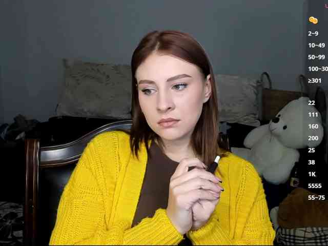RedheadDevil webcam