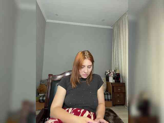RedheadDevil webcam