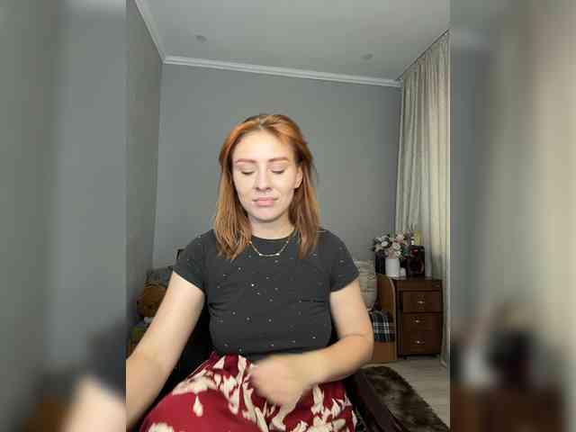 RedheadDevil webcam