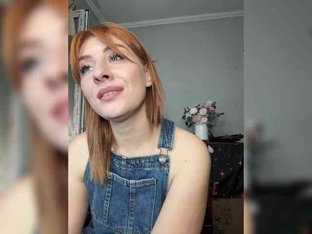 RedheadDevil webcam