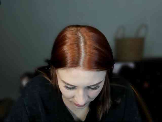 RedheadDevil webcam