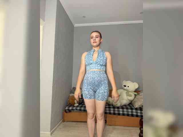 RedheadDevil webcam