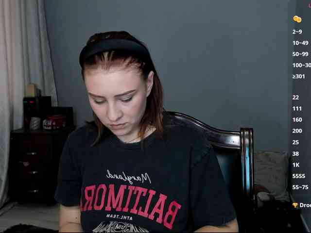 RedheadDevil webcam