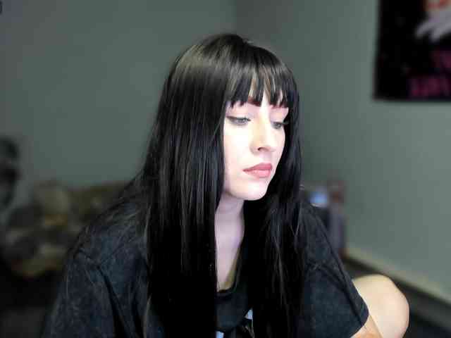 RedheadDevil webcam