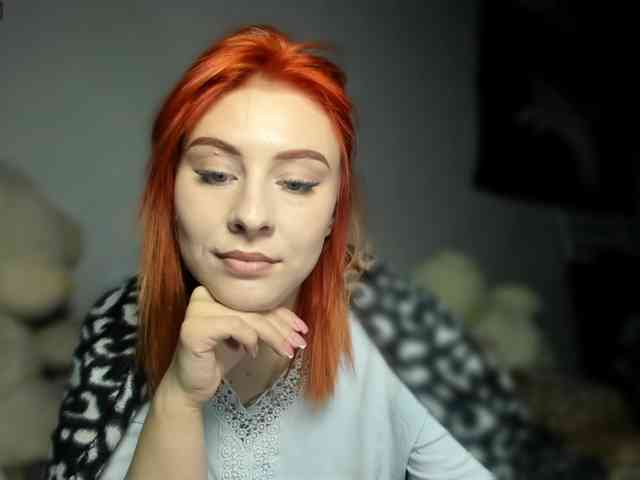 RedheadDevil webcam