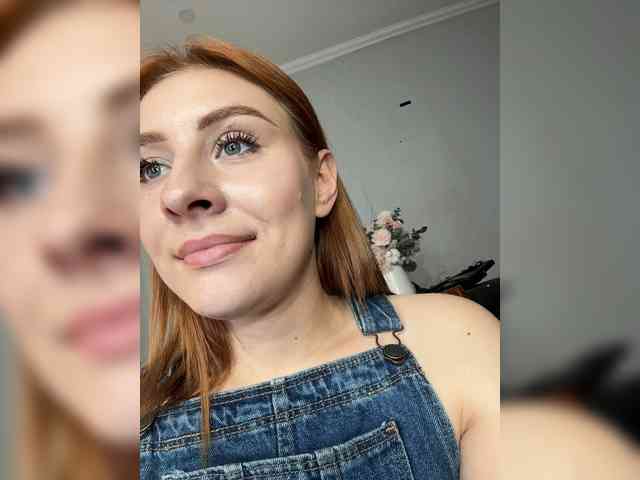 RedheadDevil webcam