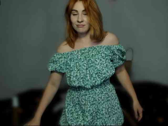 RedheadDevil webcam