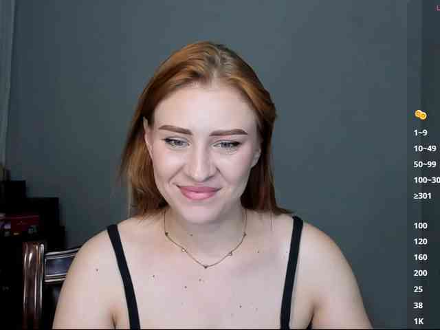 RedheadDevil webcam