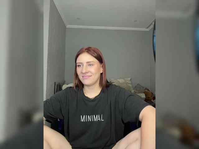 RedheadDevil webcam