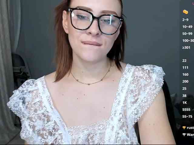 RedheadDevil webcam