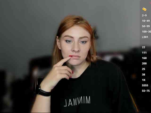 RedheadDevil webcam