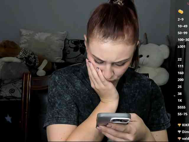 RedheadDevil webcam