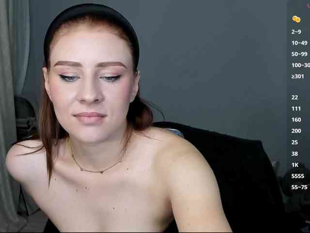 RedheadDevil webcam