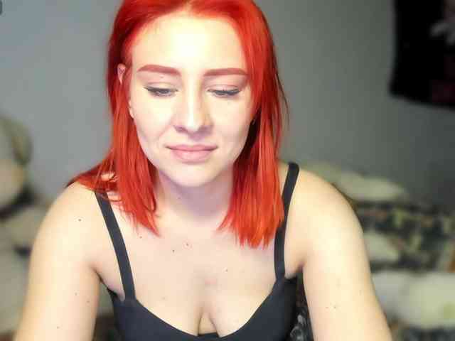 RedheadDevil webcam