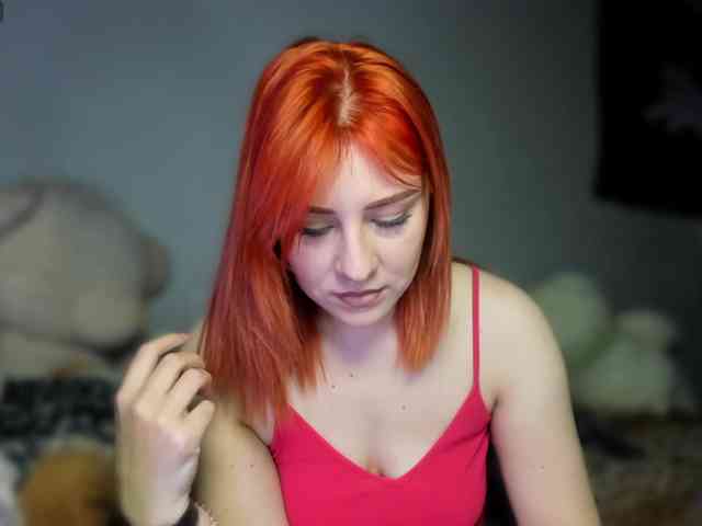 RedheadDevil webcam