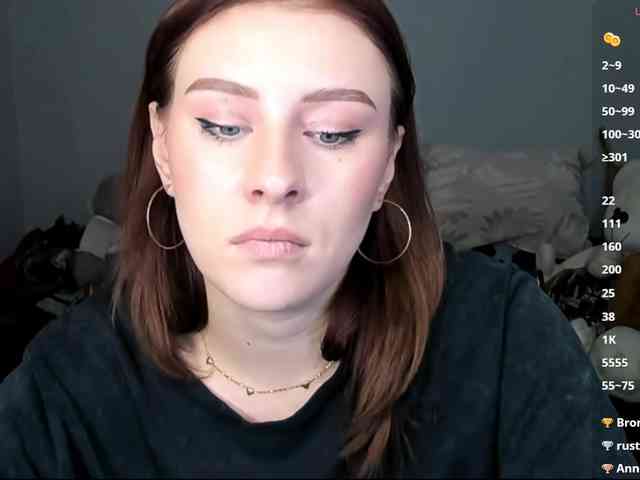 RedheadDevil webcam