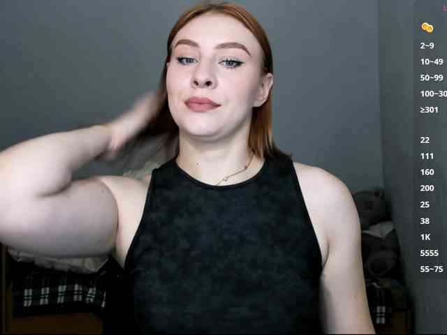 RedheadDevil webcam