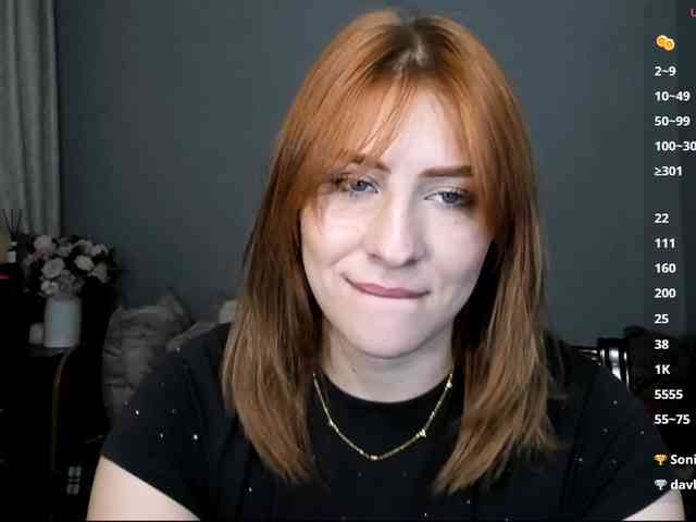 RedheadDevil webcam