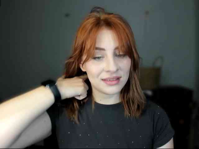 RedheadDevil webcam