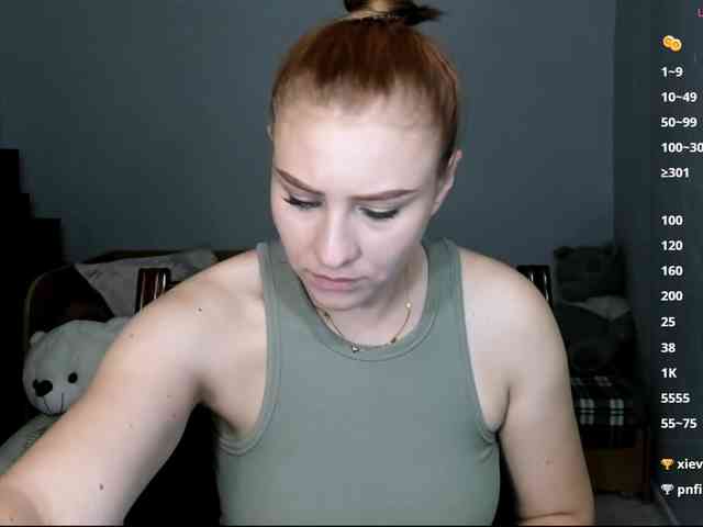 RedheadDevil webcam