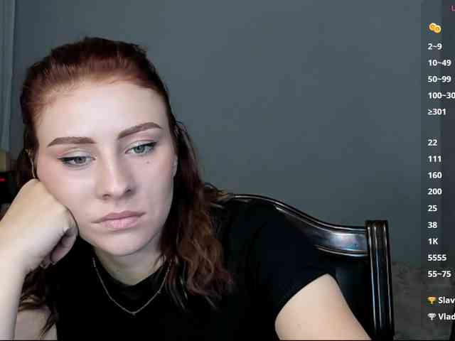 RedheadDevil webcam