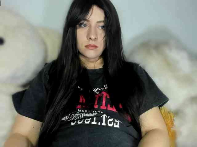 RedheadDevil webcam
