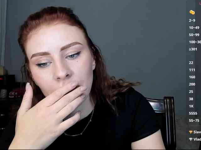 RedheadDevil webcam