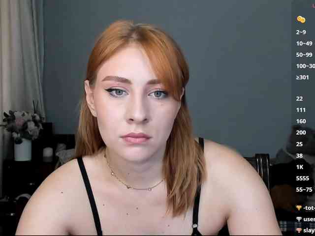 RedheadDevil webcam