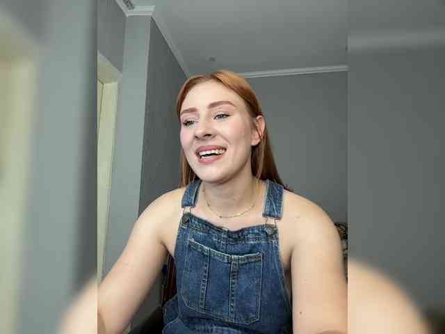 RedheadDevil webcam
