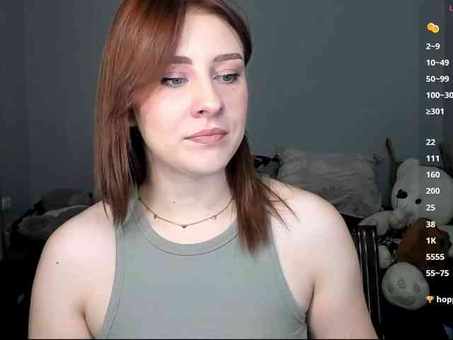 RedheadDevil webcam