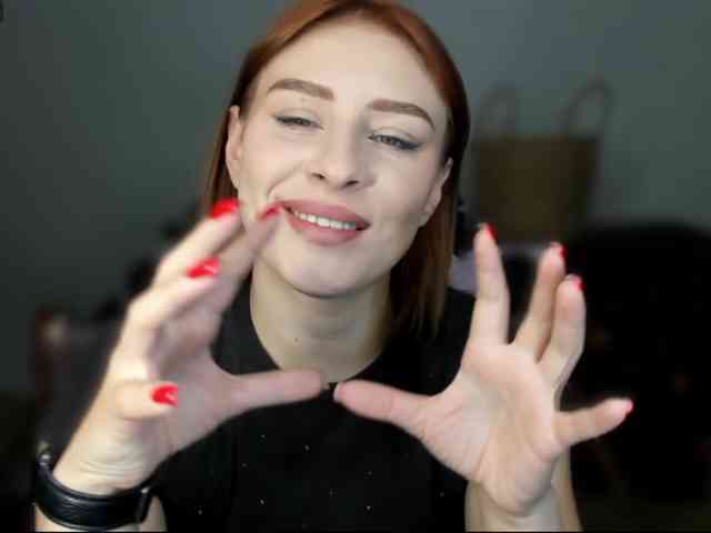 RedheadDevil webcam