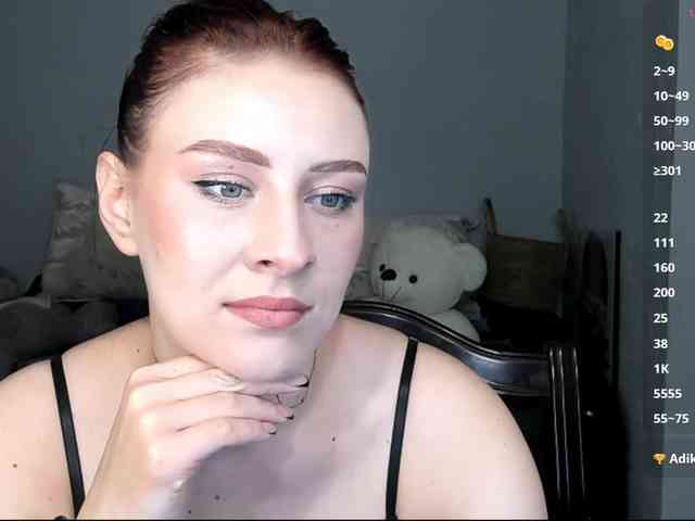RedheadDevil webcam