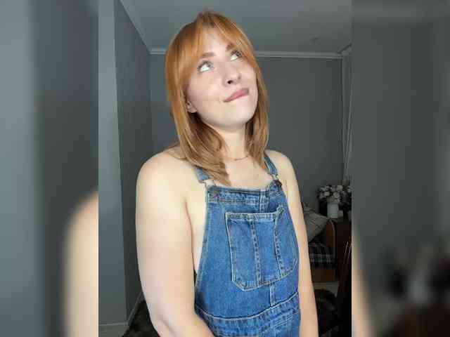RedheadDevil webcam