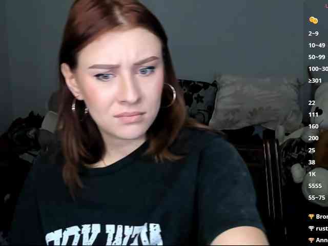 RedheadDevil webcam