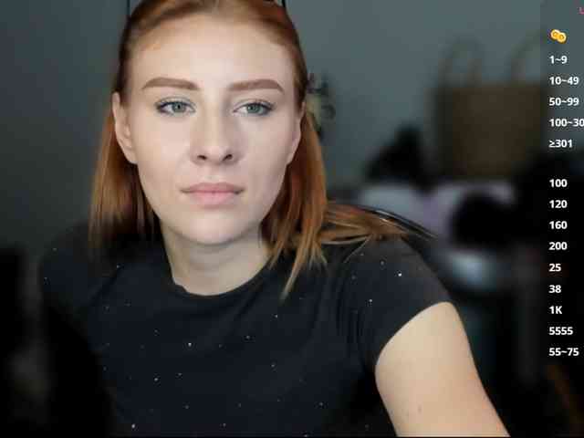 RedheadDevil webcam