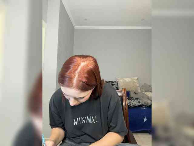 RedheadDevil webcam