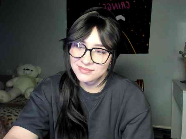 RedheadDevil webcam